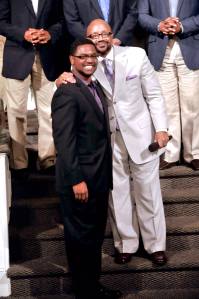 Bishop Hilliard meets Singles Conference Speaker Kenny Pugh! 